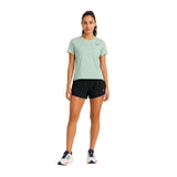 Camiseta verde New Balance mujer Sport Essentials | Konestilochic