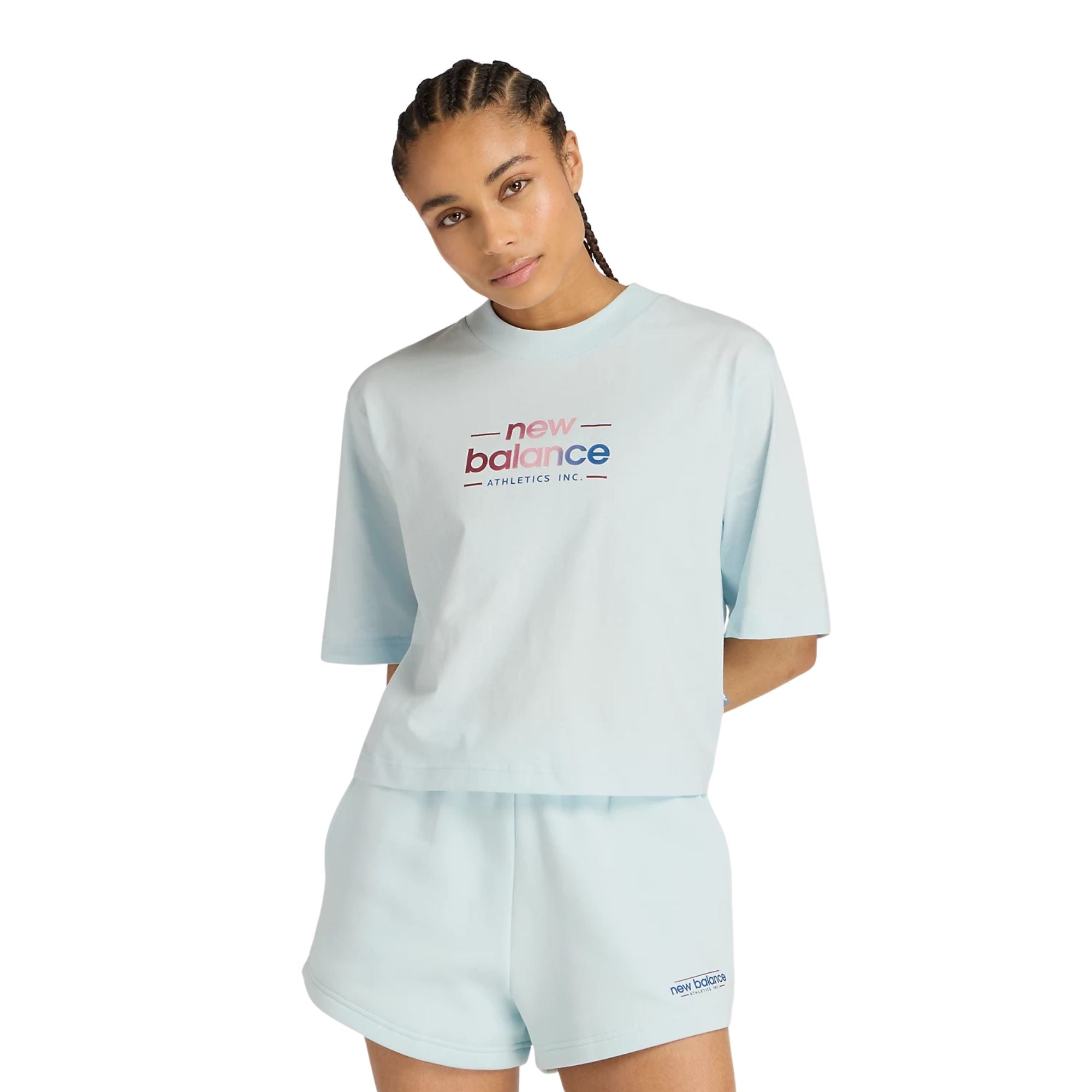 Camiseta azul New Balance mujer – Estilo relajado y cómodo Konestilochic